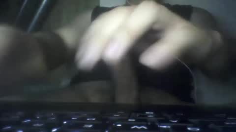 leoonel_95 online show from September 12, 2025, 5:40 am