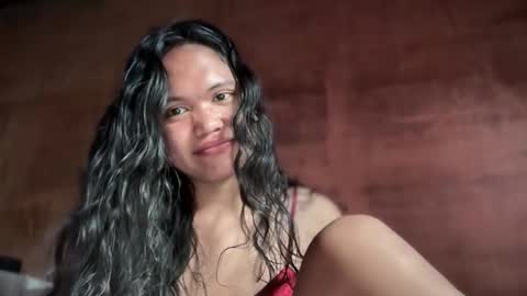 Jenn online show from January 15, 2026, 4:06 am