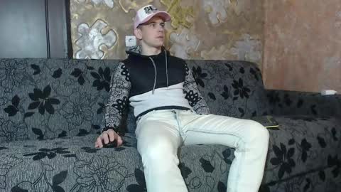 Snapshot of leoroman chatting on October 26, 2025, 8:31 am leoroman online show from October 26, 2025, 8:31 am