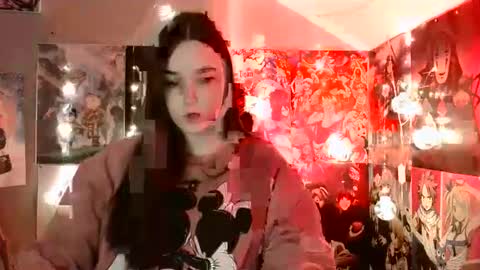 Snapshot of leraaa72 chatting on January 20, 2025, 8:41 am little secret online show from January 20, 2025, 8:41 am