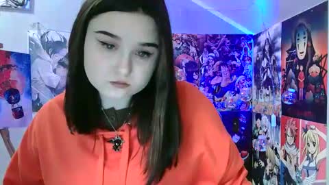 Snapshot of leraaa72 chatting on February 10, 2025, 7:26 am little secret online show from February 10, 2025, 7:26 am