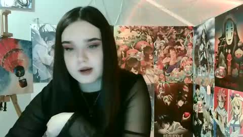 Snapshot of leraaa72 chatting on February 11, 2025, 5:29 pm little secret online show from February 11, 2025, 5:29 pm