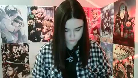 Snapshot of leraaa72 chatting on February 26, 2025, 7:20 am little secret online show from February 26, 2025, 7:20 am