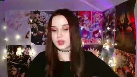 Snapshot of leraaa72 chatting on November 14, 2025, 6:06 pm little secret online show from November 14, 2025, 6:06 pm