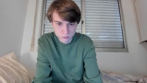 Snapshot of leraimcute chatting on July 25, 2026, 3:53 pm Daniel online show from July 25, 2026, 3:53 pm