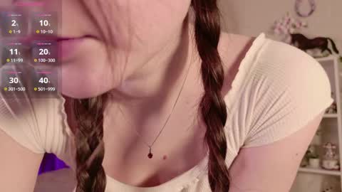 Nicole Moore online show from April 28, 2026, 4:01 pm