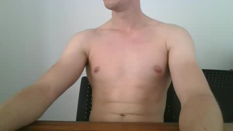 Snapshot of lesbianunicorn1 chatting on May 4, 2026, 11:06 am lesbianunicorn1 online show from May 4, 2026, 11:06 am