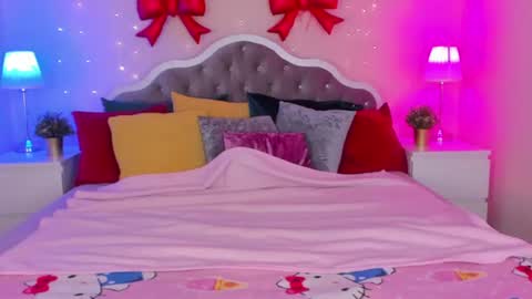 Eveline online show from June 27, 2026, 1:32 am