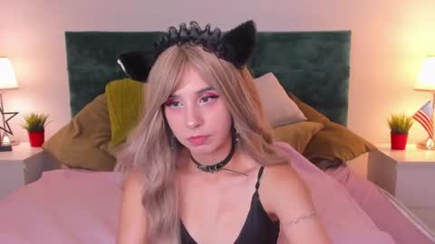 Eveline online show from July 18, 2026, 1:54 am