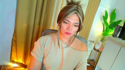 Snapshot of lesleyanderson chatting on May 31, 2026, 4:36 pm Pat online show from May 31, 2026, 4:36 pm