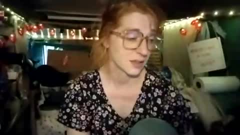 Snapshot of lesleygumgrass chatting on June 20, 2026, 1:58 pm LesleyGumGrass- The Boring Trans girl online show from June 20, 2026, 1:58 pm
