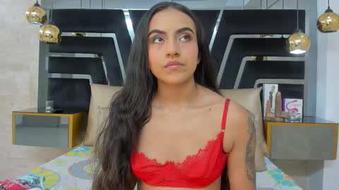 Snapshot of lesliebush chatting on October 25, 2025, 8:25 pm LeslieBush online show from October 25, 2025, 8:25 pm