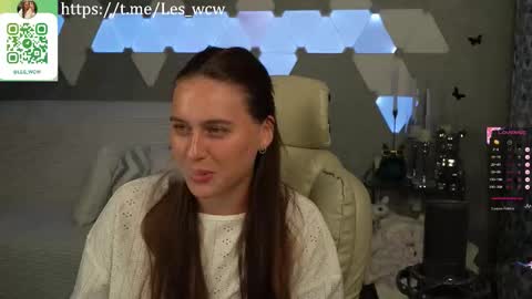 Snapshot of lesliekorfs chatting on September 29, 2025, 10:58 pm LeslieKorfs online show from September 29, 2025, 10:58 pm