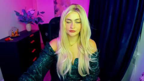 Snapshot of lesliemineg chatting on September 18, 2025, 7:49 pm lesliemineg online show from September 18, 2025, 7:49 pm