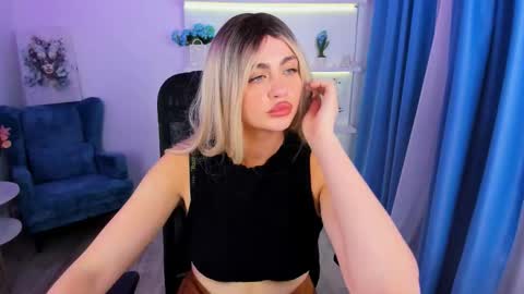 Snapshot of lesliemineg chatting on November 21, 2025, 8:07 pm lesliemineg online show from November 21, 2025, 8:07 pm