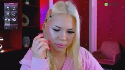 Snapshot of lesly_chilli chatting on March 2, 2026, 12:45 pm lesly_chilli online show from March 2, 2026, 12:45 pm