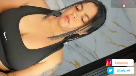Snapshot of lesly_w chatting on July 28, 2026, 3:21 pm I am here from Monday to Friday from 730 am to 130 pm Colombia time and saturday from 500 am to 1000 am .... Soon Blue page online show from July 28, 2026, 3:21 pm