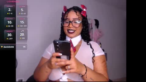 Snapshot of leslycarsson chatting on October 25, 2025, 10:37 pm lesly online show from October 25, 2025, 10:37 pm