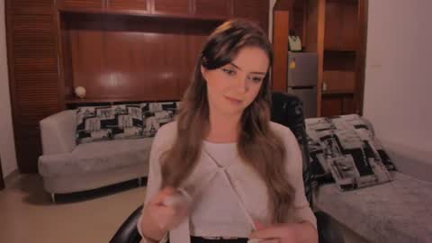 Snapshot of lesya_krutalevich chatting on July 18, 2026, 3:16 pm lesya krutalevich online show from July 18, 2026, 3:16 pm