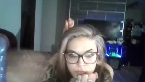 Snapshot of lethalivy chatting on April 21, 2026, 2:51 am Ivy online show from April 21, 2026, 2:51 am
