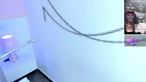 Snapshot of leticia_lynn chatting on September 12, 2025, 8:20 pm LETI 3 online show from September 12, 2025, 8:20 pm