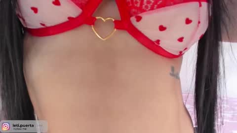 Snapshot of leticiaroldan chatting on February 14, 2025, 8:15 pm Leticia online show from February 14, 2025, 8:15 pm