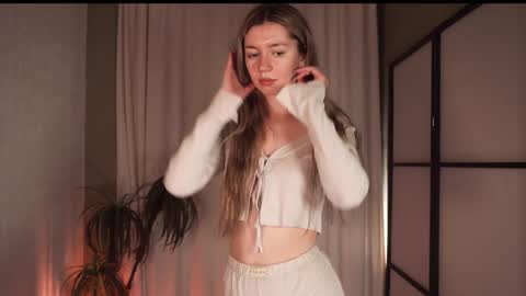 Snapshot of lettablush chatting on February 7, 2025, 6:24 pm letta online show from February 7, 2025, 6:24 pm