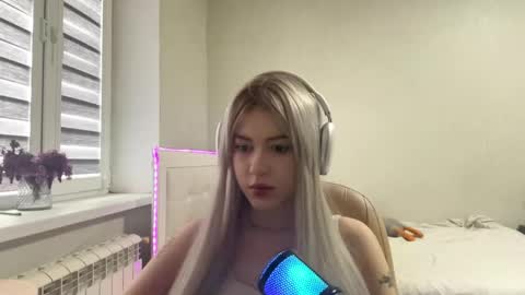 Natalie online show from May 14, 2026, 9:27 am