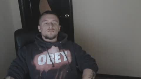 lev1ngston online show from December 30, 2024, 7:59 am