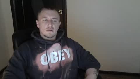 lev1ngston online show from January 12, 2025, 10:01 pm