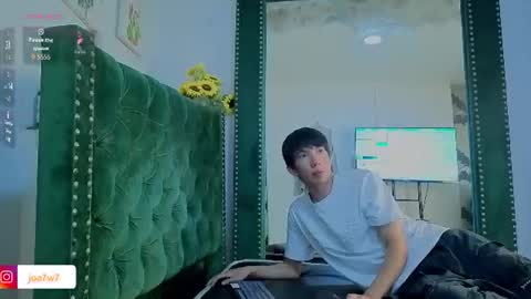 Levi  online show from July 19, 2026, 9:51 pm