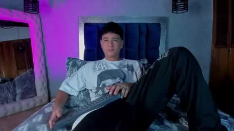 Snapshot of levy_steve chatting on January 24, 2025, 4:16 am LevySteven online show from January 24, 2025, 4:16 am