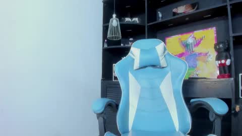 Snapshot of levy_steve chatting on February 8, 2025, 6:33 am LevySteven online show from February 8, 2025, 6:33 am