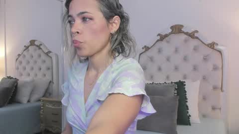 Snapshot of lexa_25_ chatting on October 20, 2025, 11:32 am online show from October 20, 2025, 11:32 am