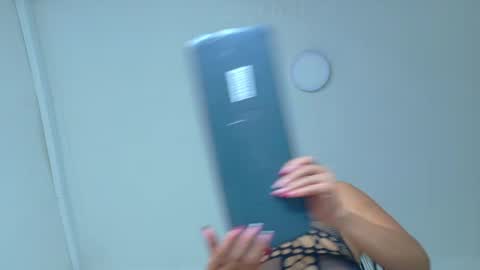 Snapshot of lexadominant__ chatting on May 21, 2026, 10:55 am L E X A online show from May 21, 2026, 10:55 am