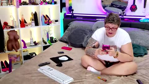 Lexi und Lex online show from February 1, 2026, 8:13 am