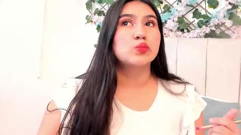 Gabrielle online show from October 31, 2025, 11:00 am