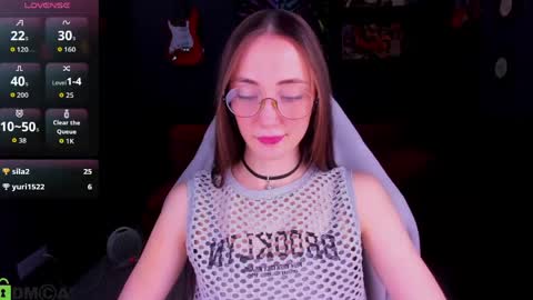 Snapshot of lexi_split chatting on May 9, 2026, 1:44 am Lexi GTM2 MonWedThurSatSun 1000am-400pm online show from May 9, 2026, 1:44 am