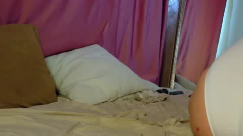 LEXXY online show from July 21, 2026, 4:26 am
