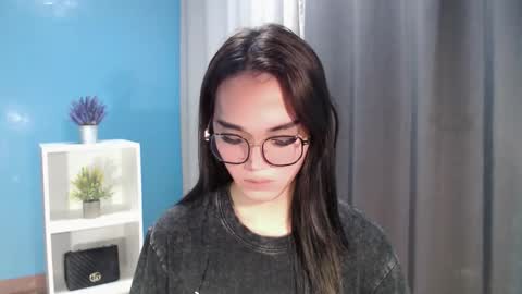 lexibabe_ online show from April 17, 2026, 7:17 pm