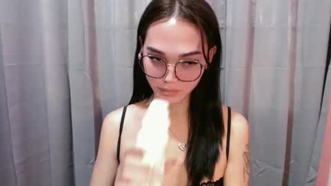 Snapshot of lexibabe_ chatting on May 21, 2026, 5:58 am lexibabe_ online show from May 21, 2026, 5:58 am
