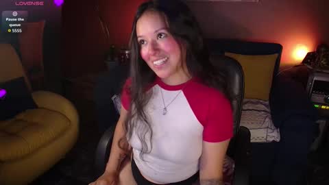 Lexie Thompson   8pm  0000am -5 online show from March 27, 2026, 3:12 am