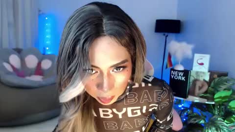 Snapshot of lexie_loveee chatting on February 28, 2025, 4:32 am lexie_loveee online show from February 28, 2025, 4:32 am