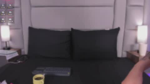 Snapshot of lexiee__ chatting on May 9, 2026, 11:37 am lexiee__ online show from May 9, 2026, 11:37 am