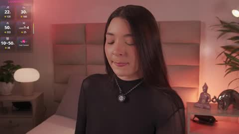 Lexie  online show from April 29, 2026, 11:58 am