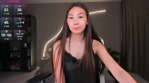 Snapshot of lexiele3 chatting on June 15, 2026, 9:55 am Lexie dont forget to thumbs up me online show from June 15, 2026, 9:55 am