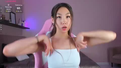 Snapshot of lexiele3 chatting on July 23, 2026, 2:31 am Lexie dont forget to thumbs up me online show from July 23, 2026, 2:31 am