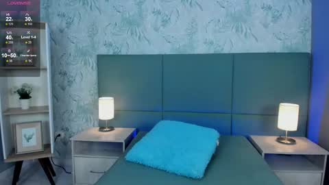 Snapshot of lexiethompson_ chatting on October 22, 2025, 12:05 pm Lexie Thompson online show from October 22, 2025, 12:05 pm