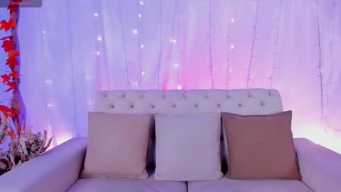 Snapshot of lexiethompson_ chatting on October 24, 2025, 12:12 pm Lexie Thompson online show from October 24, 2025, 12:12 pm