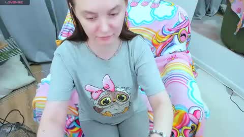 Lexi online show from June 19, 2026, 6:29 am